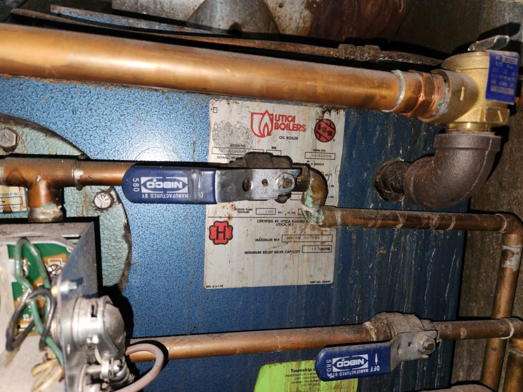 Hydronic heating system maintenance